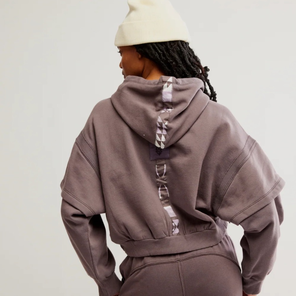 Free People Movement Snow Flow Hoodie NWT Size XS Driftwood Combo - Picture 4 of 4